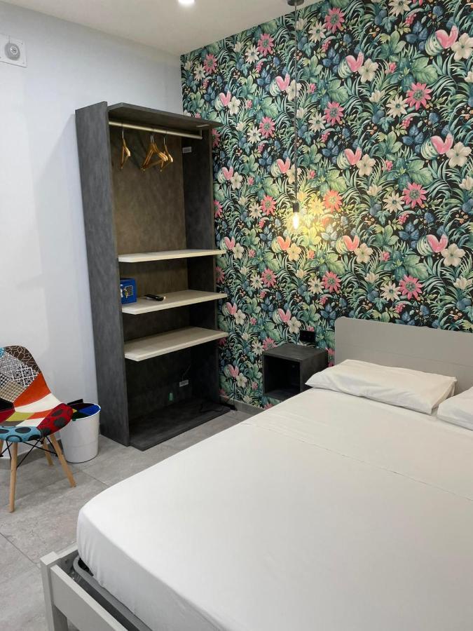 Terrazza Aragon Room And Spa ナポリ エクステリア 写真